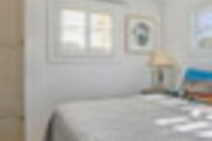 Room 152 of 663
