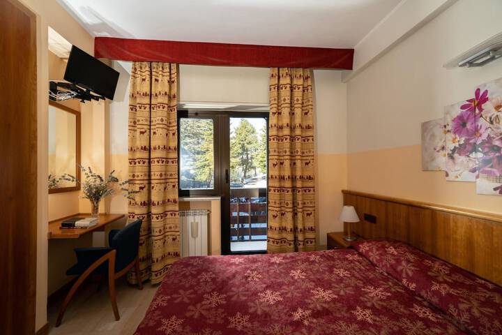 Room 16 of 65