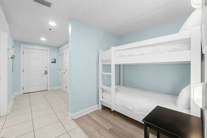 Room 111 of 444