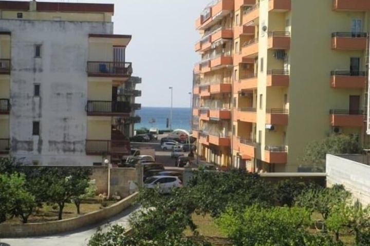 Hotel 1 of 4