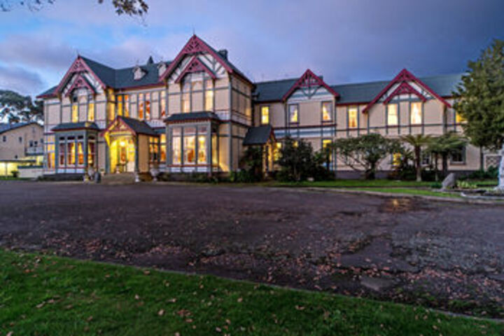 Hotel 54 of 73