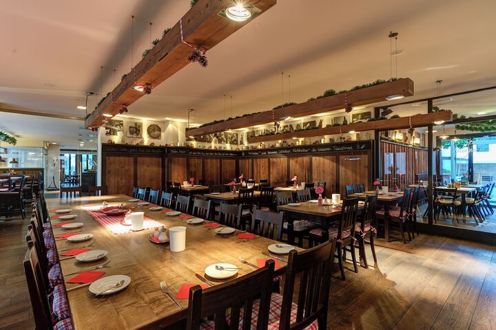 Dining 56 of 75