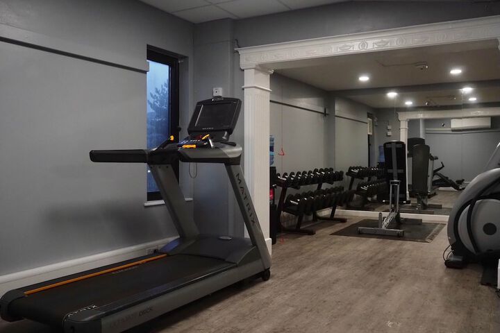 Hotel Gym