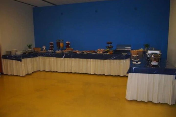 Breakfast/Coffee Service 18 of 39
