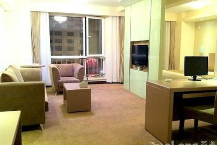 Room 71 of 114