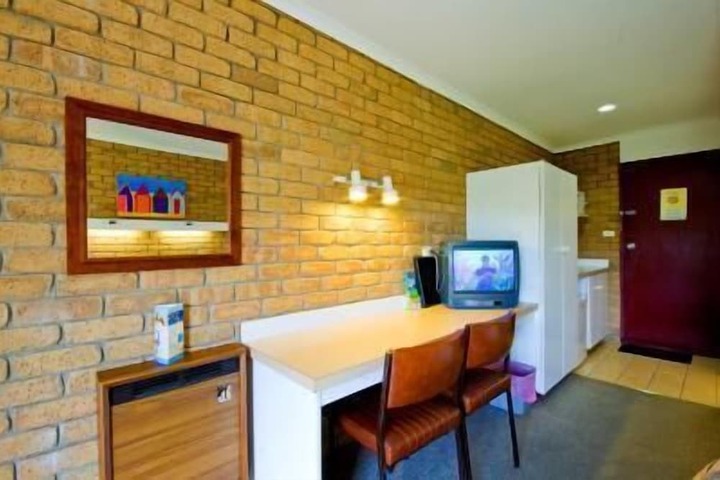 Room 12 of 31