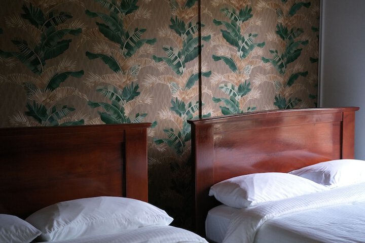 Room 26 of 53