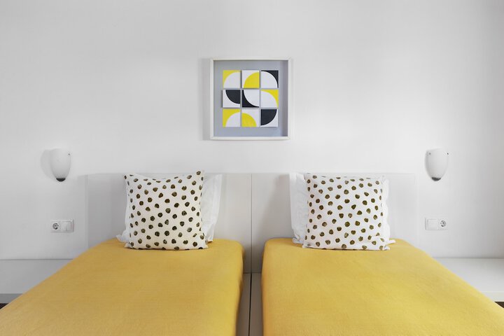 Room 15 of 63