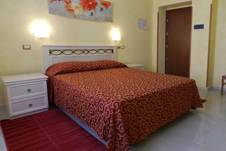 Room 22 of 61