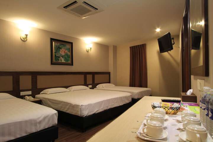 Room 19 of 53
