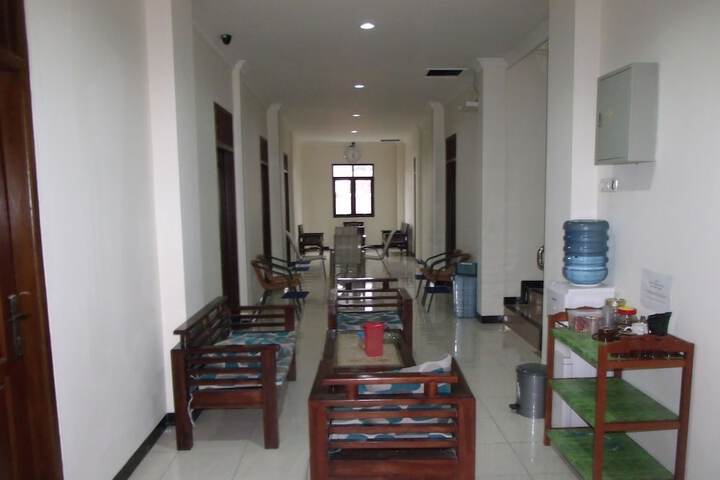 Ballroom/Hall 19 of 35