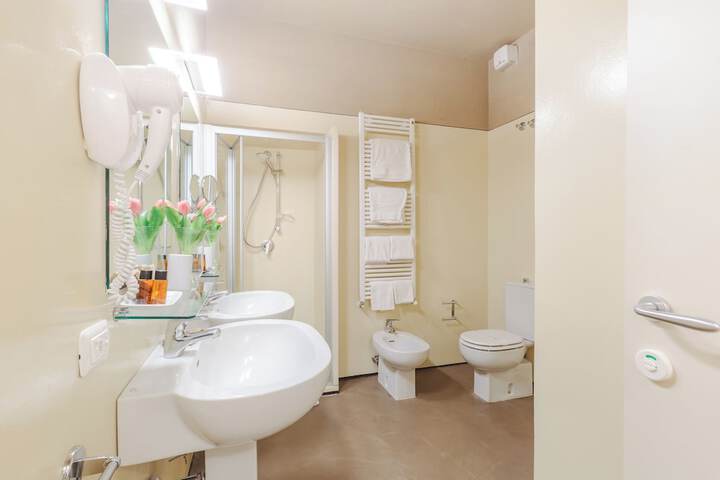 Clean Restrooms