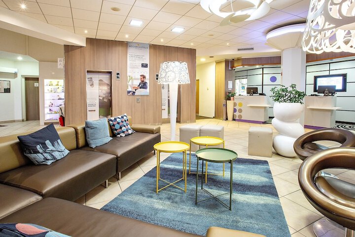 Lobby Entry