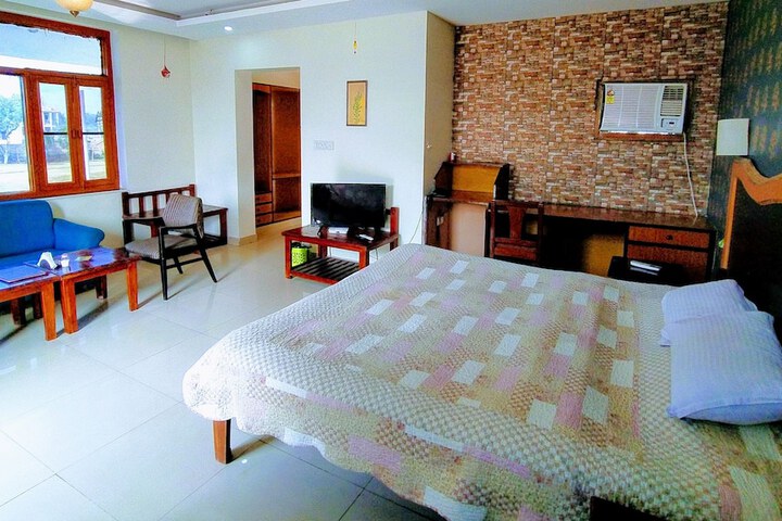 Room 14 of 67