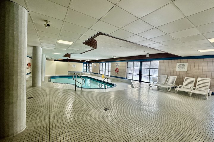 Pool 40 of 53