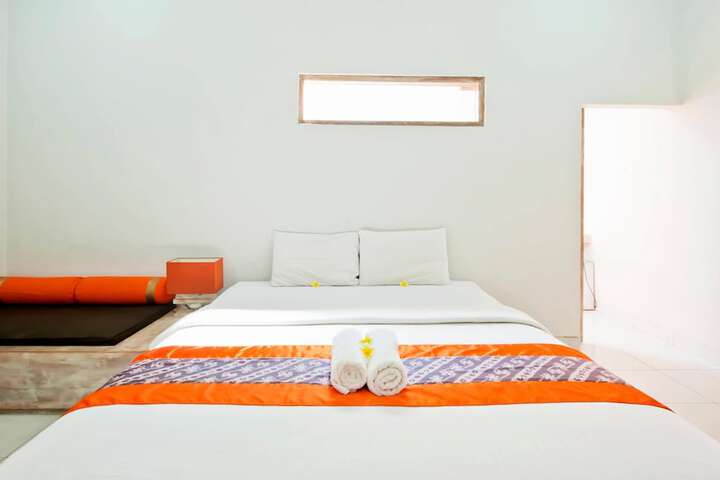 Room 10 of 19