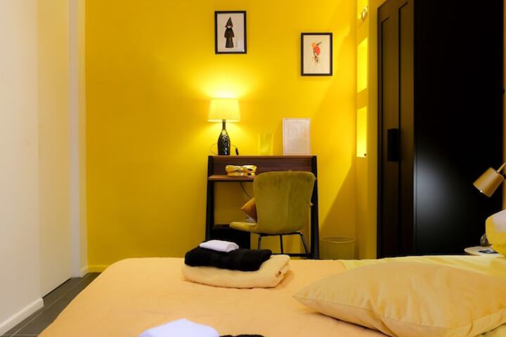 Room 80 of 112