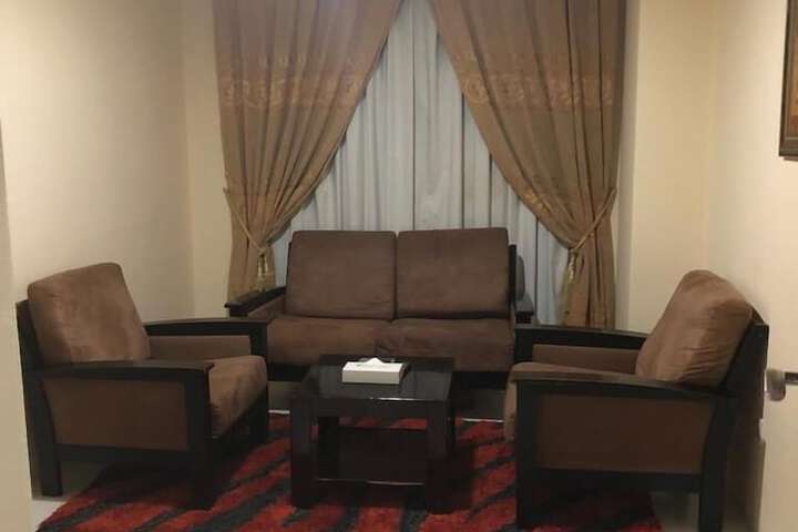 Room 18 of 31
