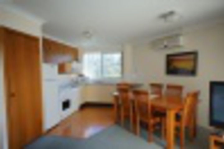 Room 28 of 156