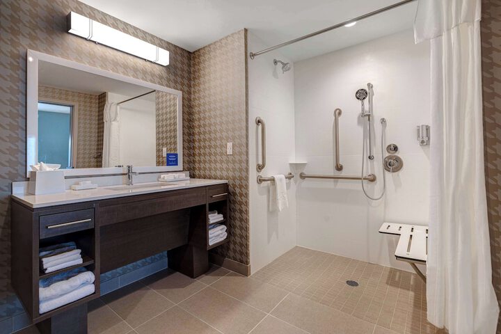 Bathroom shower