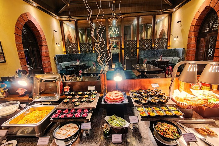 Dining 49 of 119