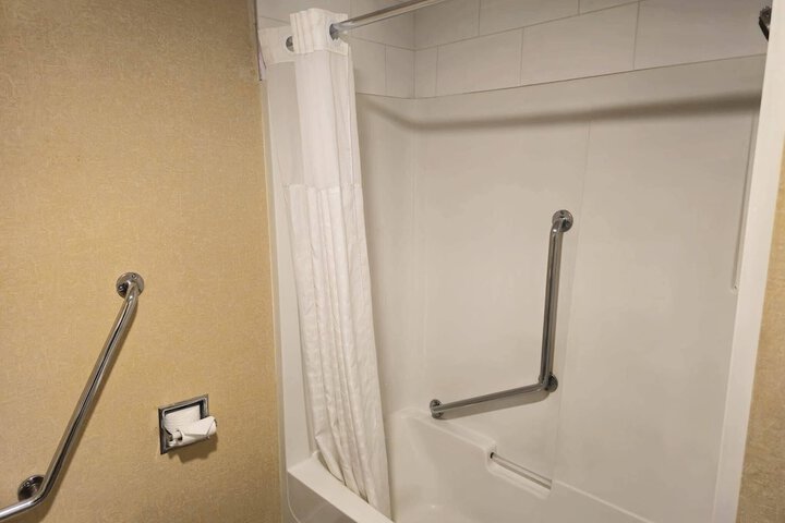 Room 40 of 57