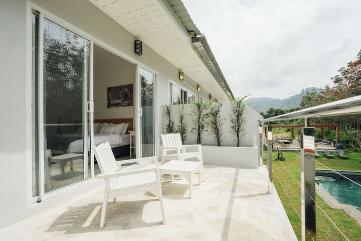 Terrace/Patio 61 of 102