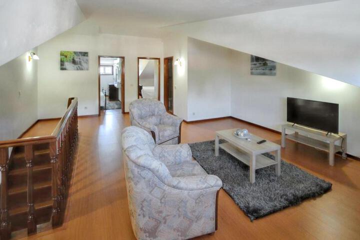 Spacious house in Santa Maria da Feira - 220 m² with city view