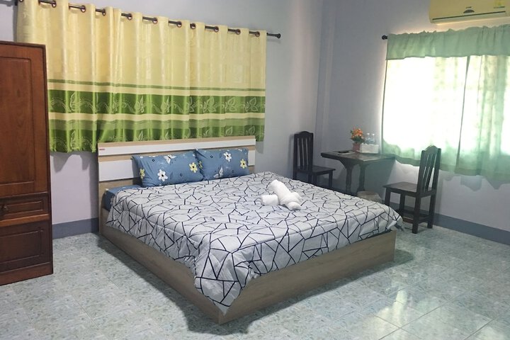 Room 19 of 53