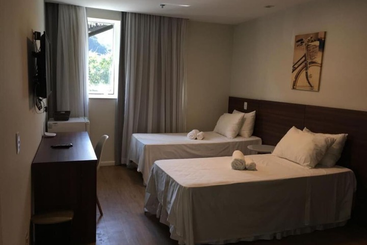 Room 46 of 127