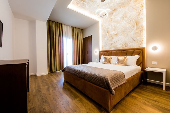 Room 12 of 57