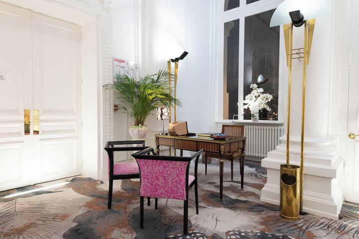 Lobby Entry