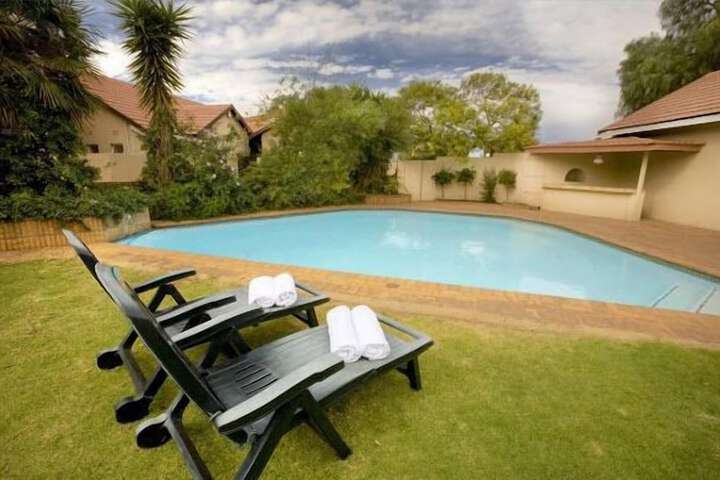 Hotel with Pool