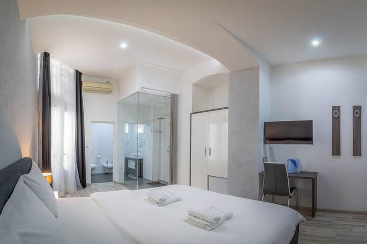 Room 5 of 55