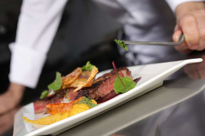 Dining 71 of 91