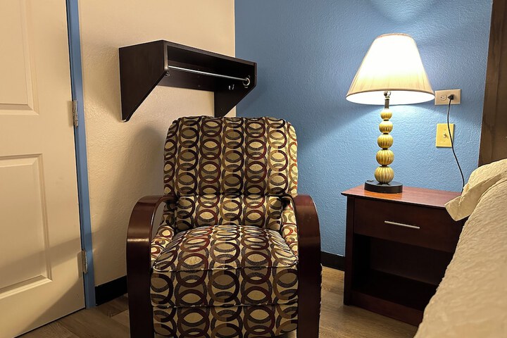 ADA Accessible Superior King (7 of 17)