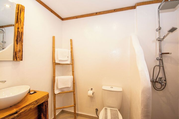 Room 25 of 56