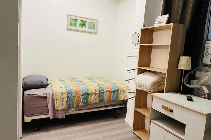 Room 3 of 14