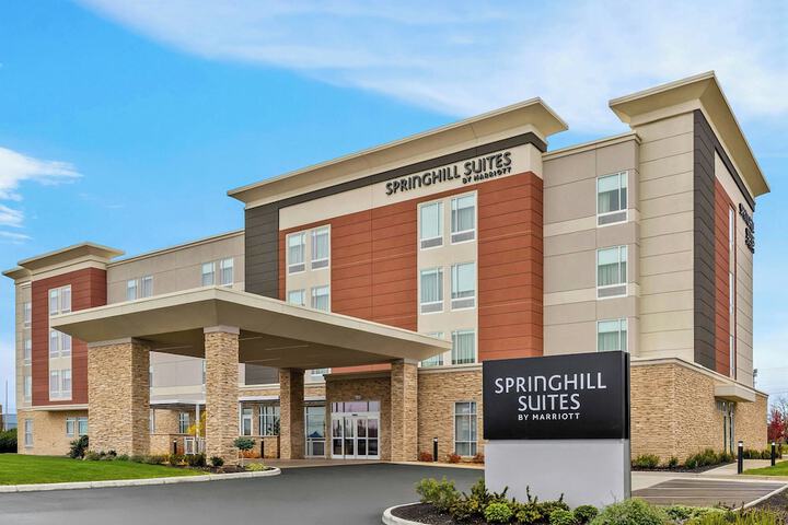 Hotel 38 of 40