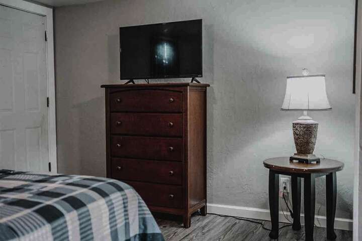 Room 40 of 917