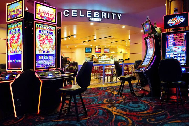 Entertainment 36 of 50