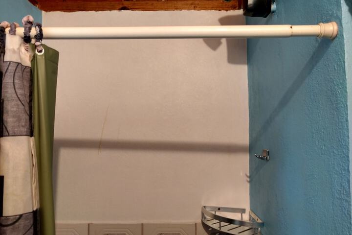 Room 18 of 60