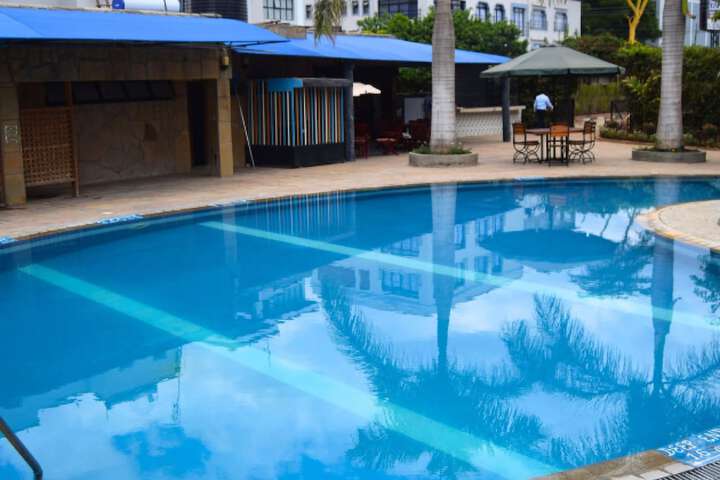 Pool 15 of 33