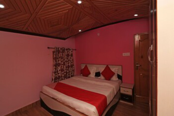 Room 14 of 24