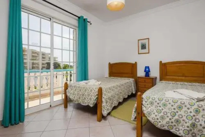 Room 2 of 11