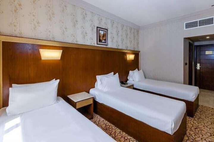 Room 12 of 35