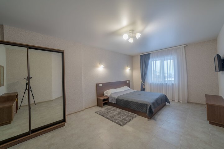 Room 13 of 56