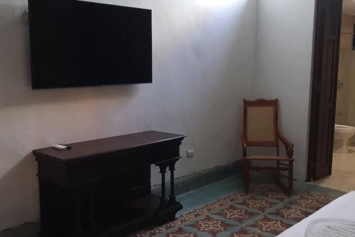 Room 5 of 44
