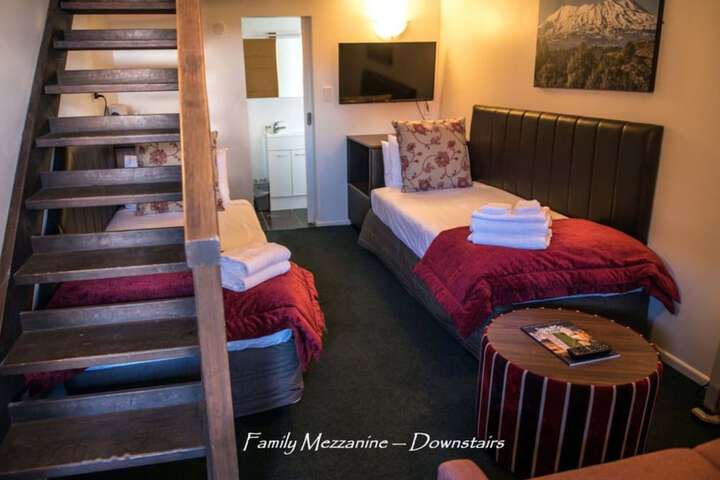 Room 14 of 40