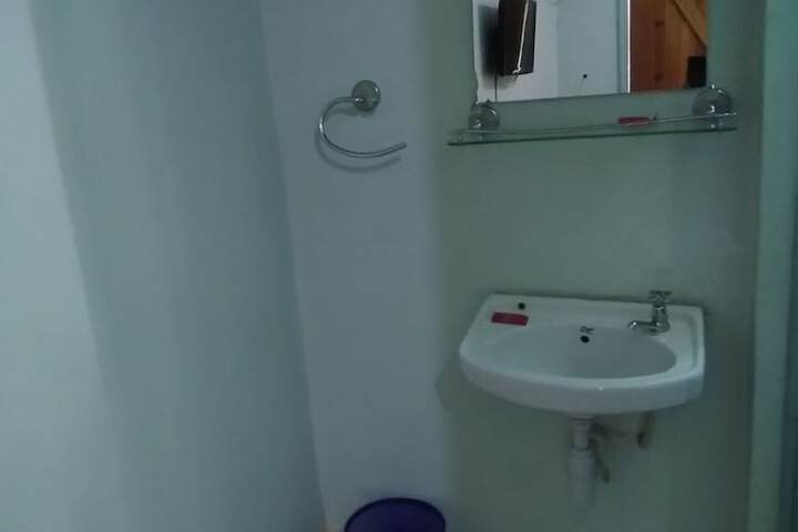 Room 22 of 30